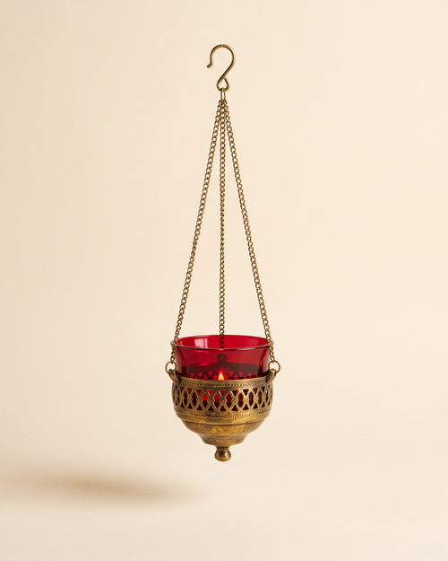 Hanging vigil lamp